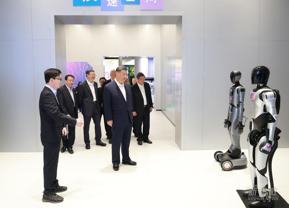 习近平总书记到上海调研，55世纪代表具身智能行业汇报进展